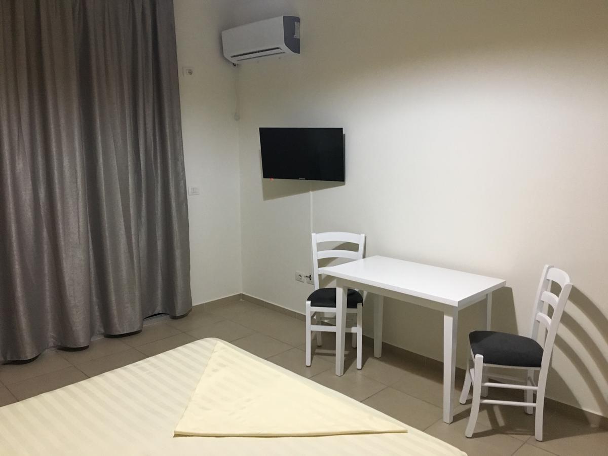 Alexander Rooms & Apartments Durres Exterior photo